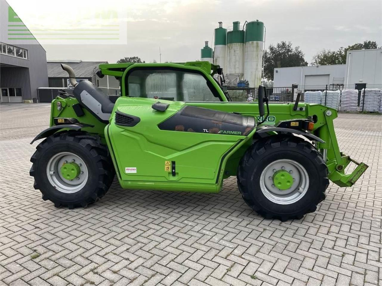 Merlo tf 33.7-115 l - Manipulador telescópico: foto 2 Merlo tf 33.7-115 l - Manipulador telescópico: foto 2