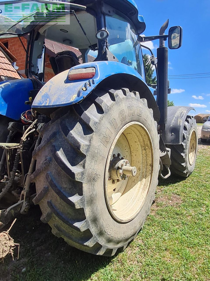 New Holland T7050 - Tractor: foto 4 New Holland T7050 - Tractor: foto 4