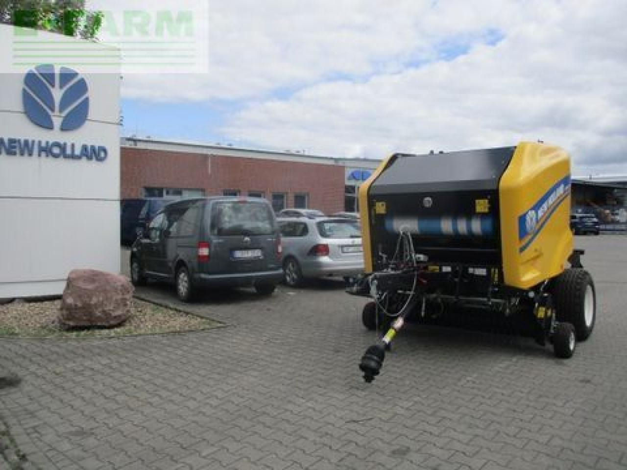 New Holland br 150 utility - Empacadora de pacas cuadradas: foto 2 New Holland br 150 utility - Empacadora de pacas cuadradas: foto 2