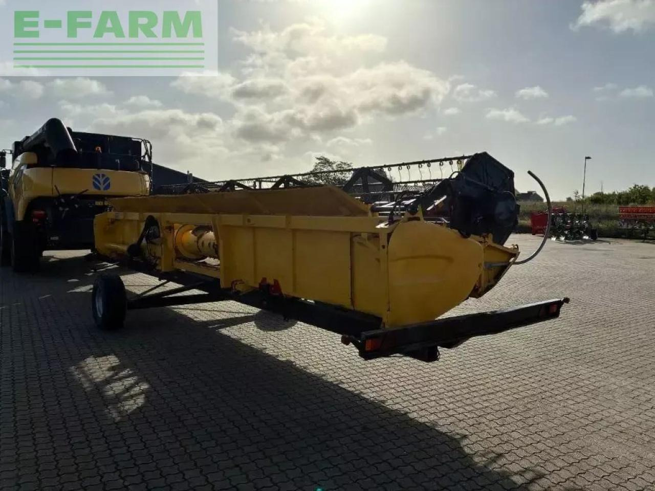 Cosechadora de granos New Holland cr 9080: foto 10 Cosechadora de granos New Holland cr 9080: foto 10