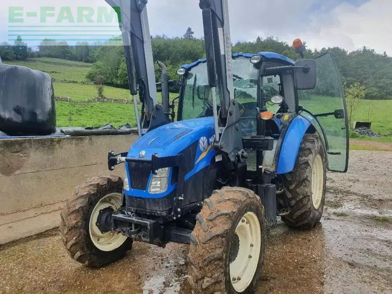 New Holland t4-85 - Tractor: foto 1 New Holland t4-85 - Tractor: foto 1