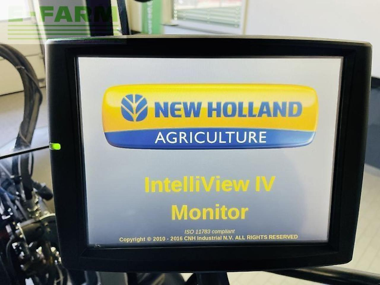Tractor New Holland t6.160 autocommand: foto 22 Tractor New Holland t6.160 autocommand: foto 22