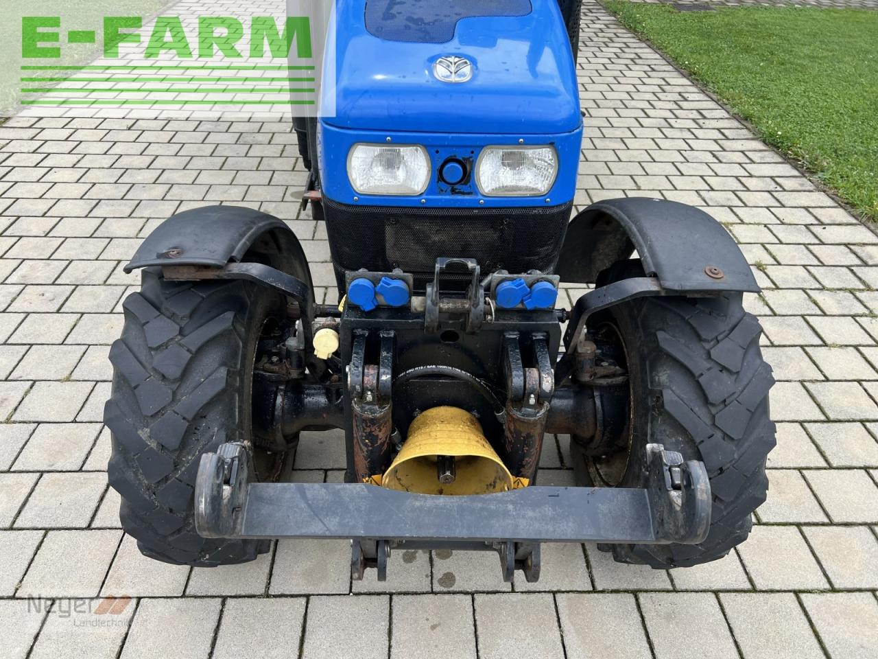 New Holland tn 95 na - Tractor: foto 5 New Holland tn 95 na - Tractor: foto 5