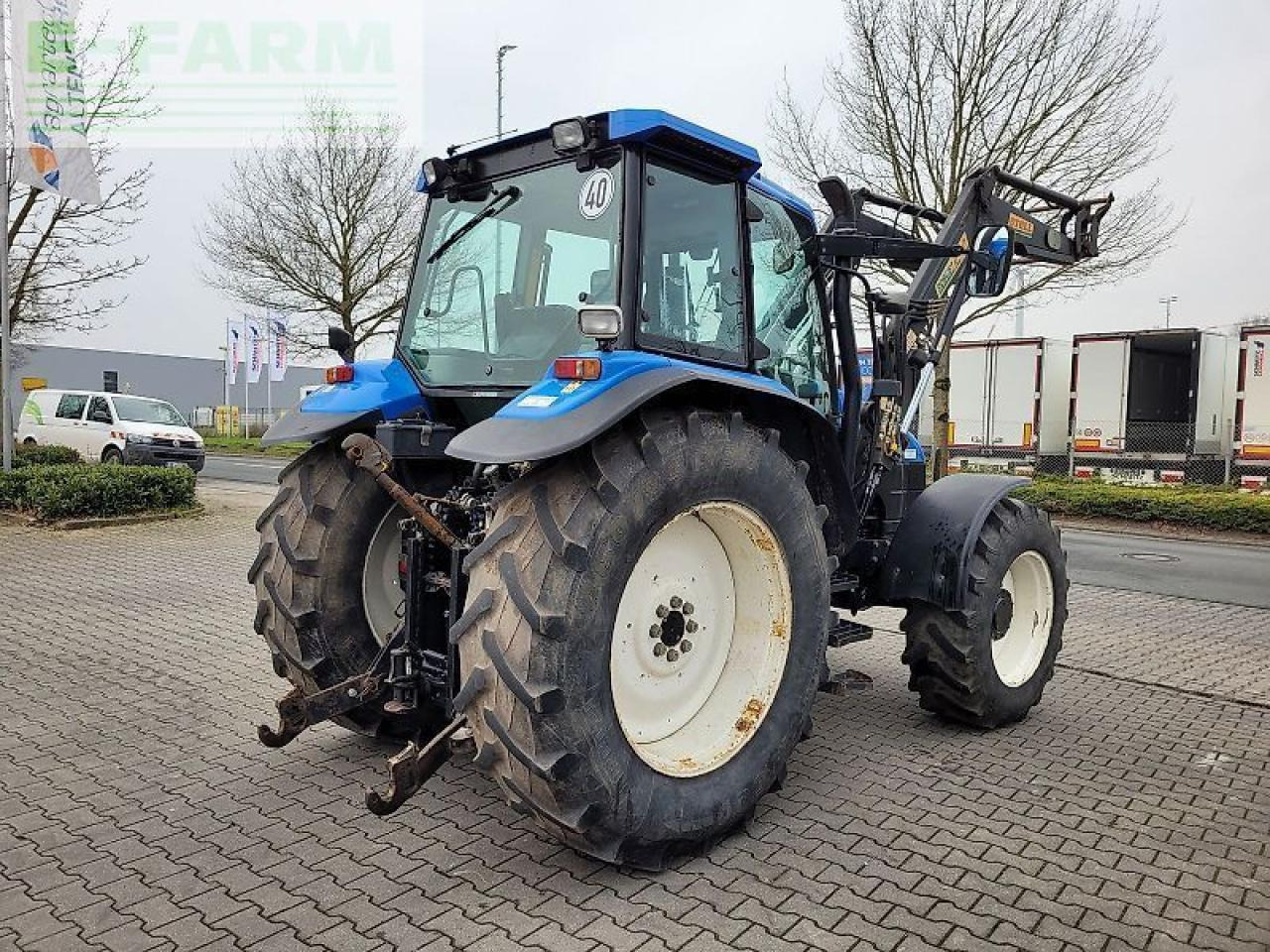 New Holland ts115 / ts 115 - Tractor: foto 4 New Holland ts115 / ts 115 - Tractor: foto 4