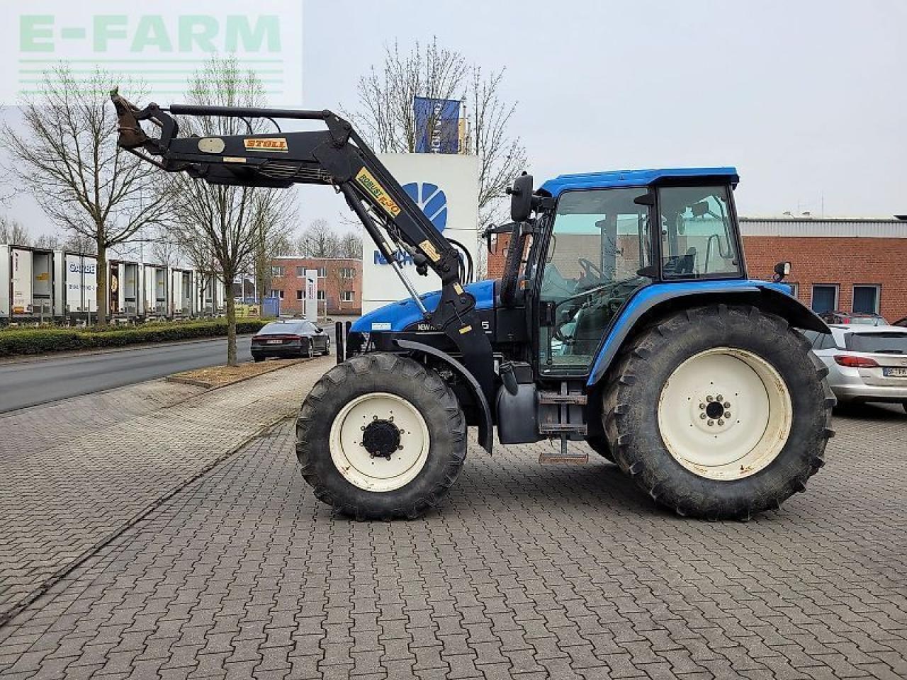 New Holland ts115 / ts 115 - Tractor: foto 1 New Holland ts115 / ts 115 - Tractor: foto 1