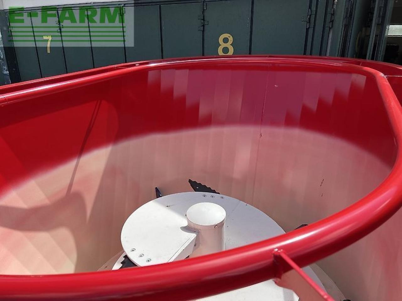 Maquinaria ganadera Siloking trailed line classic compact 12: foto 8