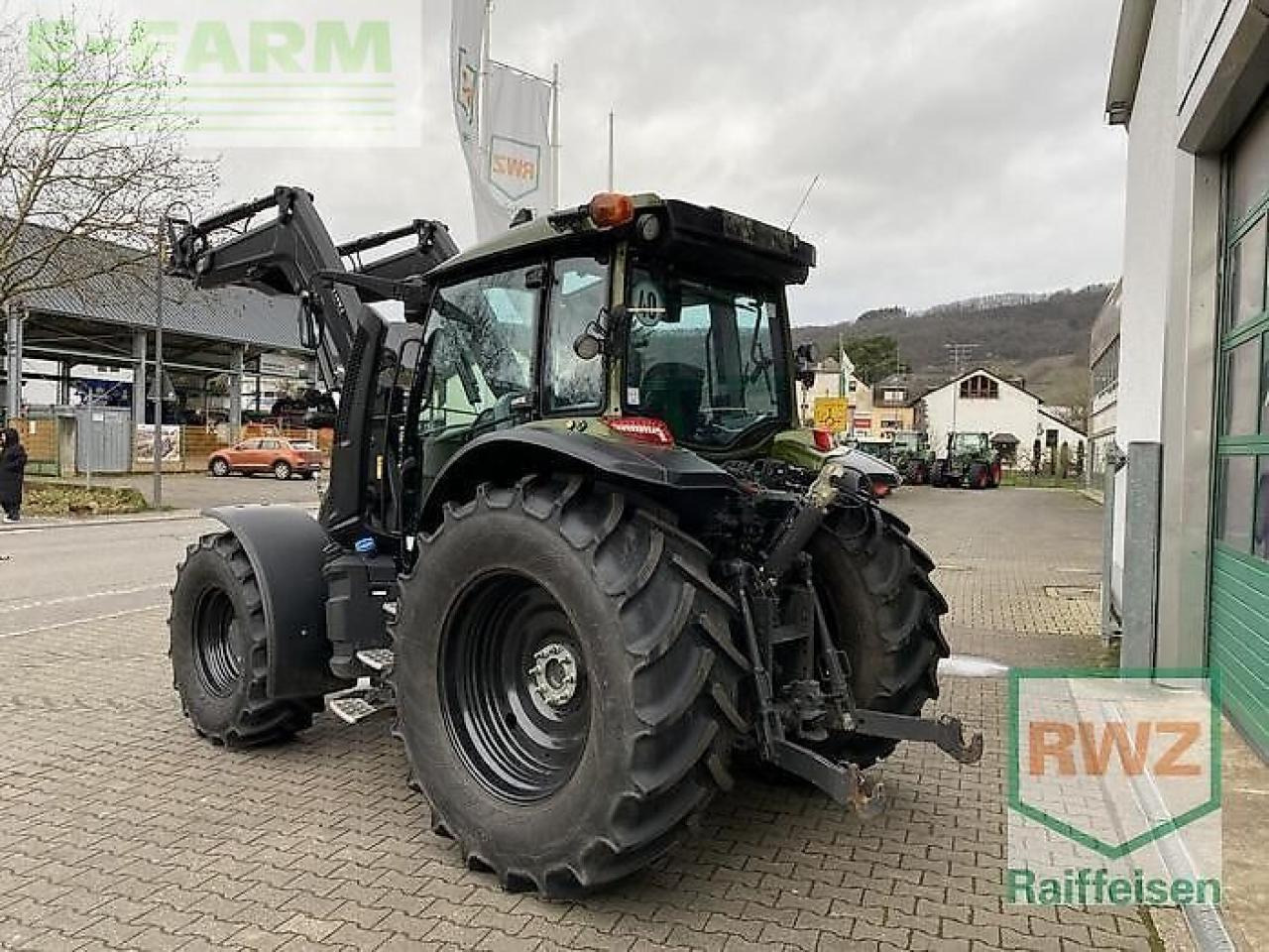 Valtra g135 v schlepper - Tractor: foto 4 Valtra g135 v schlepper - Tractor: foto 4