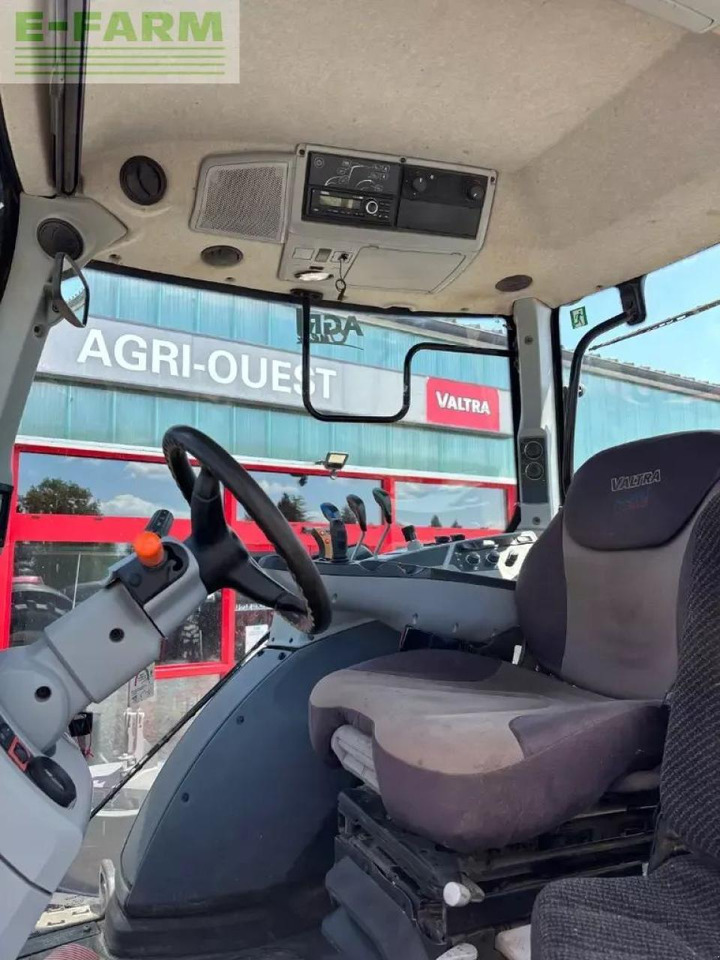 Valtra t174 active - Tractor: foto 5 Valtra t174 active - Tractor: foto 5