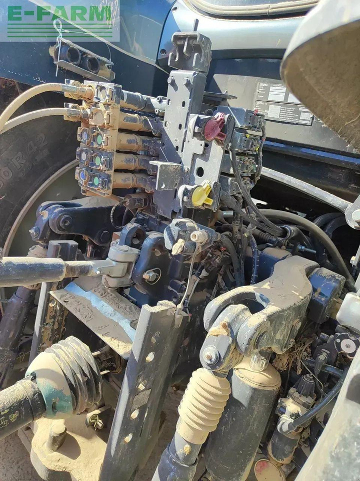 Tractor Valtra t194: foto 9 Tractor Valtra t194: foto 9