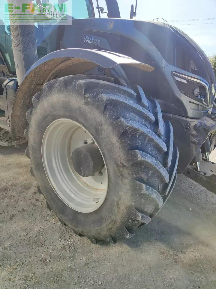 Tractor Valtra t194: foto 7 Tractor Valtra t194: foto 7