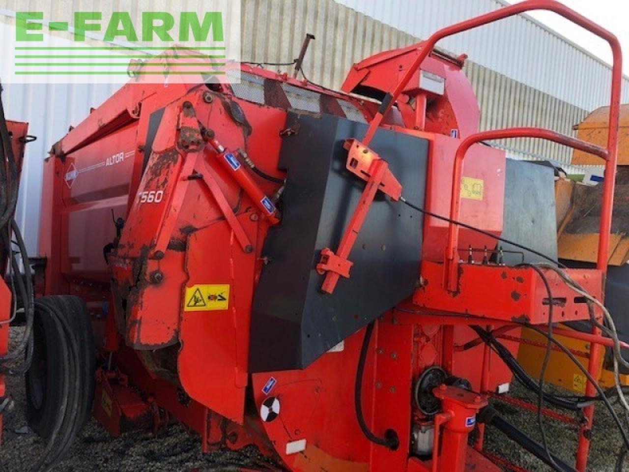 Altor 7560 - Maquinaria ganadera: foto 2 Altor 7560 - Maquinaria ganadera: foto 2