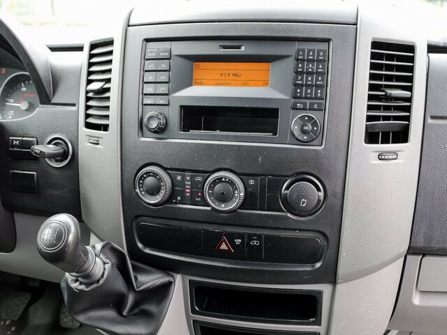 MERCEDES-BENZ Sprinter 316CDI DOKA,Allrad,Klima - Furgoneta con caja de lona, Furgoneta combi: foto 5 MERCEDES-BENZ Sprinter 316CDI DOKA,Allrad,Klima - Furgoneta con caja de lona, Furgoneta combi: foto 5