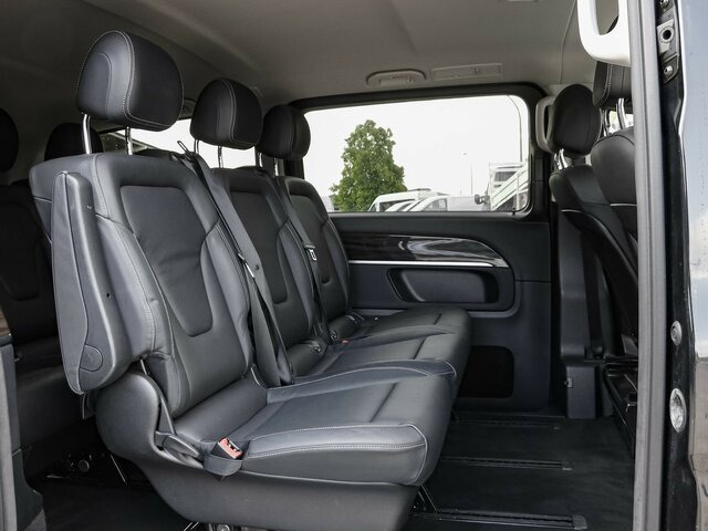 MERCEDES-BENZ V 300 Avantgarde Extralang,2xSchiebetür elektr. - Minibús, Furgoneta de pasajeros: foto 4 MERCEDES-BENZ V 300 Avantgarde Extralang,2xSchiebetür elektr. - Minibús, Furgoneta de pasajeros: foto 4