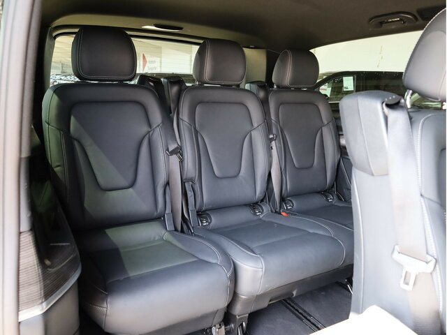 MERCEDES-BENZ V 300 Avantgarde Extralang,2xSchiebetür elektr. - Minibús, Furgoneta de pasajeros: foto 4 MERCEDES-BENZ V 300 Avantgarde Extralang,2xSchiebetür elektr. - Minibús, Furgoneta de pasajeros: foto 4