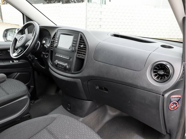 MERCEDES-BENZ Vito 114 TourerPro,Extralang,8Sitzer,Automatik - Minibús, Furgoneta de pasajeros: foto 4 MERCEDES-BENZ Vito 114 TourerPro,Extralang,8Sitzer,Automatik - Minibús, Furgoneta de pasajeros: foto 4