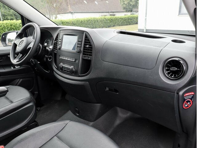 MERCEDES-BENZ Vito 114 TourerPro,Extralang,8Sitzer,Automatik - Minibús, Furgoneta de pasajeros: foto 4 MERCEDES-BENZ Vito 114 TourerPro,Extralang,8Sitzer,Automatik - Minibús, Furgoneta de pasajeros: foto 4