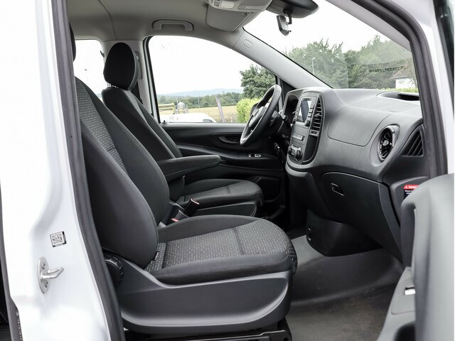 MERCEDES-BENZ Vito 114 TourerPro,Extralang,8Sitzer,Automatik - Minibús, Furgoneta de pasajeros: foto 3 MERCEDES-BENZ Vito 114 TourerPro,Extralang,8Sitzer,Automatik - Minibús, Furgoneta de pasajeros: foto 3