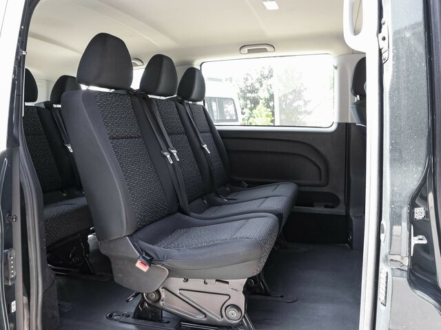 MERCEDES-BENZ Vito 114 TourerPro,lang,Automatik,8Sitze,Kamera - Minibús, Furgoneta de pasajeros: foto 3 MERCEDES-BENZ Vito 114 TourerPro,lang,Automatik,8Sitze,Kamera - Minibús, Furgoneta de pasajeros: foto 3