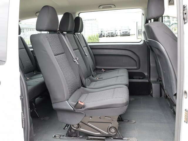 MERCEDES-BENZ Vito 114 TourerPro,lang,Automatik,8Sitze,Kamera - Minibús, Furgoneta de pasajeros: foto 2 MERCEDES-BENZ Vito 114 TourerPro,lang,Automatik,8Sitze,Kamera - Minibús, Furgoneta de pasajeros: foto 2
