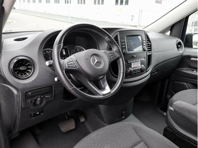 MERCEDES-BENZ Vito 114 TourerPro,lang,Automatik,8Sitze,Navi - Minibús, Furgoneta de pasajeros: foto 5 MERCEDES-BENZ Vito 114 TourerPro,lang,Automatik,8Sitze,Navi - Minibús, Furgoneta de pasajeros: foto 5