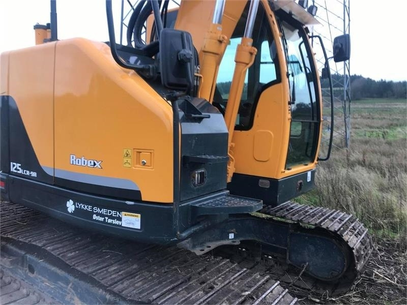 Hyundai 125LCR-9A - Excavadora de cadenas: foto 2 Hyundai 125LCR-9A - Excavadora de cadenas: foto 2