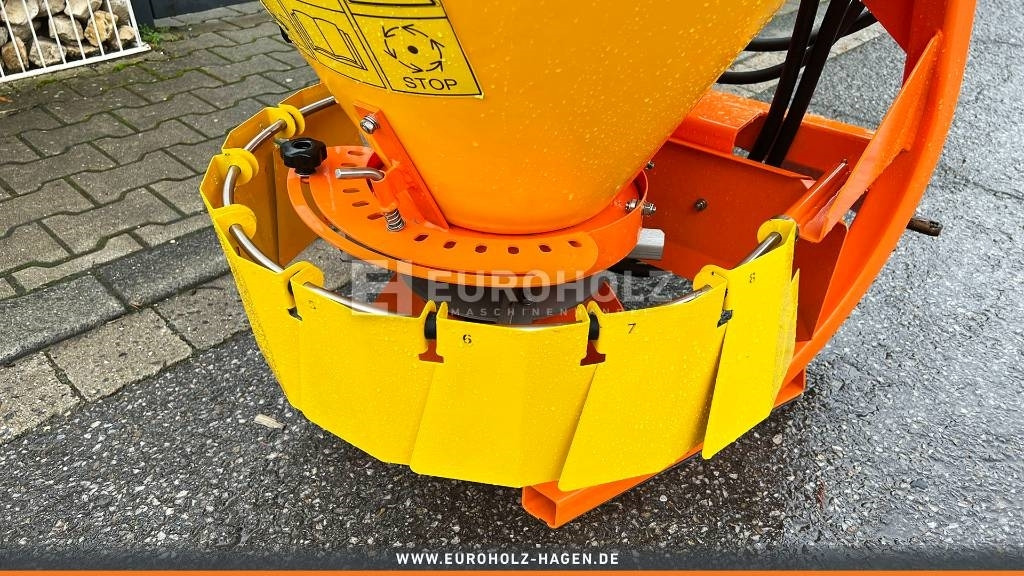 Salzstreuer Sandstreuer PS-250M Dreipunktaufnahme - Esparcidor de sal para Vehículo municipal: foto 5 Salzstreuer Sandstreuer PS-250M Dreipunktaufnahme - Esparcidor de sal para Vehículo municipal: foto 5