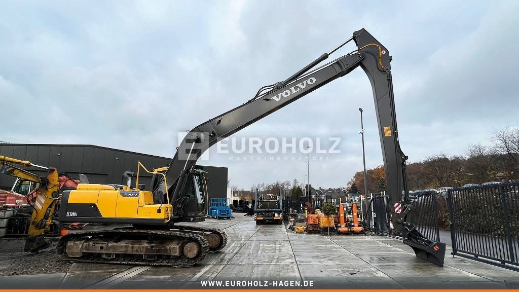 Volvo EC 220, Kettenbagger mit Long Reach, Kamera, Klima - Excavadora de cadenas: foto 1 Volvo EC 220, Kettenbagger mit Long Reach, Kamera, Klima - Excavadora de cadenas: foto 1