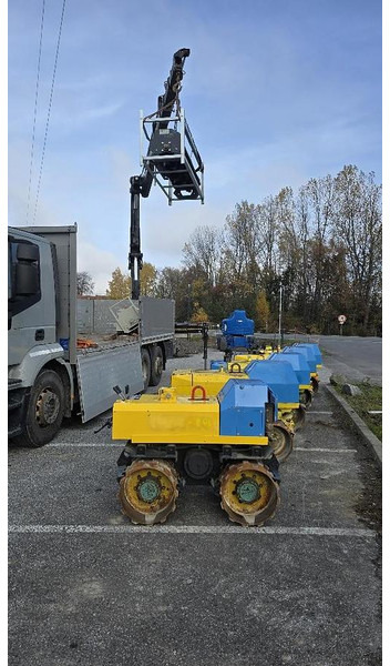 Iveco Stralis 6x2 Baustoffpritsche mit Hiab 228-E5 Kran - Camión grúa: foto 5 Iveco Stralis 6x2 Baustoffpritsche mit Hiab 228-E5 Kran - Camión grúa: foto 5