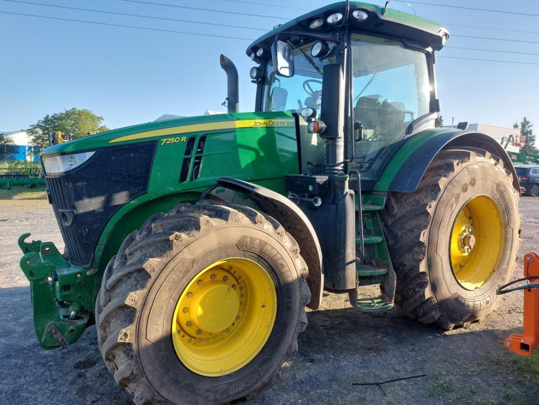 John Deere 7250R Getriebeschaden !!! - Tractor: foto 2 John Deere 7250R Getriebeschaden !!! - Tractor: foto 2