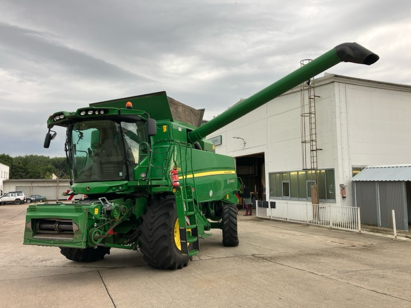 John Deere T560 mit 622R Schneidwerk - Cosechadora de granos: foto 1 John Deere T560 mit 622R Schneidwerk - Cosechadora de granos: foto 1