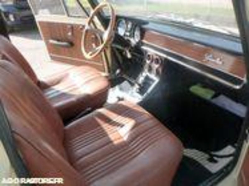 Alfa Romeo Giulia - 1976 - 92500km - COLLECTION - Livret d'origine - Coche: foto 4 Alfa Romeo Giulia - 1976 - 92500km - COLLECTION - Livret d'origine - Coche: foto 4