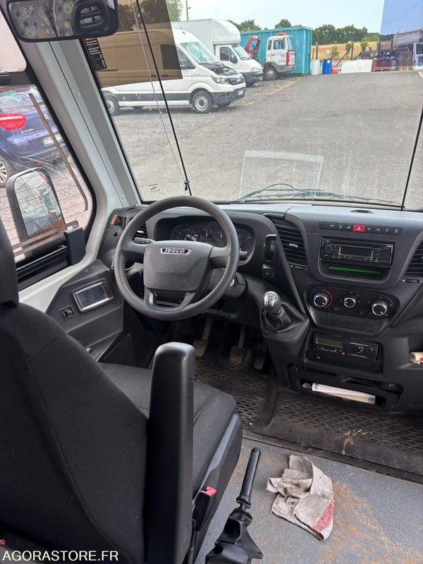 Bus Iveco moteur HS - Autobús: foto 3 Bus Iveco moteur HS - Autobús: foto 3