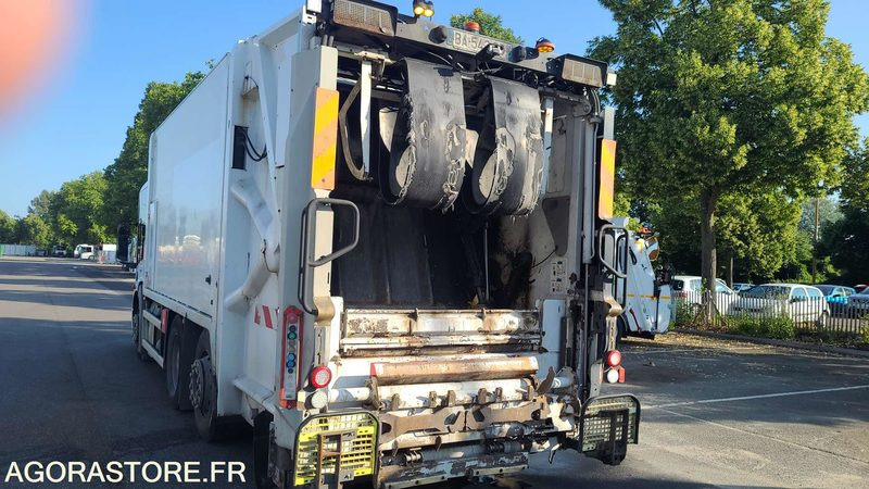 BA 543 PD - MERCEDES ECONIC 2633 - 2010 - 256434KM - Camión de basura: foto 4 BA 543 PD - MERCEDES ECONIC 2633 - 2010 - 256434KM - Camión de basura: foto 4