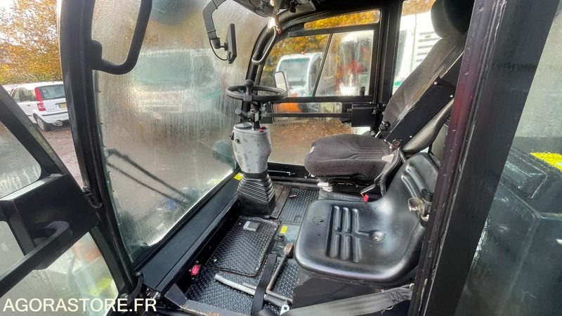 BALAYEUSE MATHIEU AZURA DE 2013 - Barredora vial: foto 4 BALAYEUSE MATHIEU AZURA DE 2013 - Barredora vial: foto 4