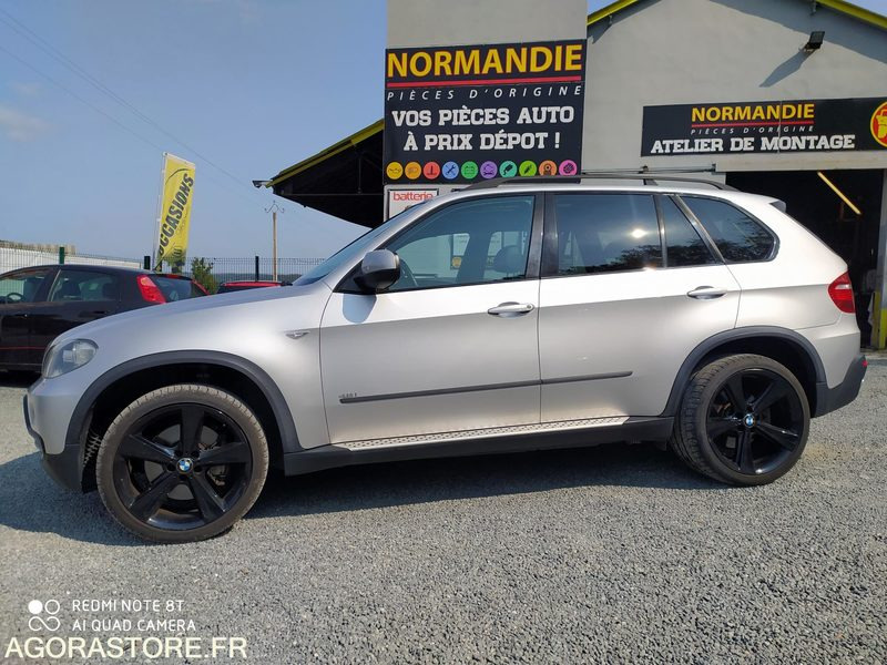 BMW X5 4.8 i V8 355 CV , 0% TVA, E70 , 167000 kms, en panne, a rénover - SUV/ Todoterreno: foto 2 BMW X5 4.8 i V8 355 CV , 0% TVA, E70 , 167000 kms, en panne, a rénover - SUV/ Todoterreno: foto 2