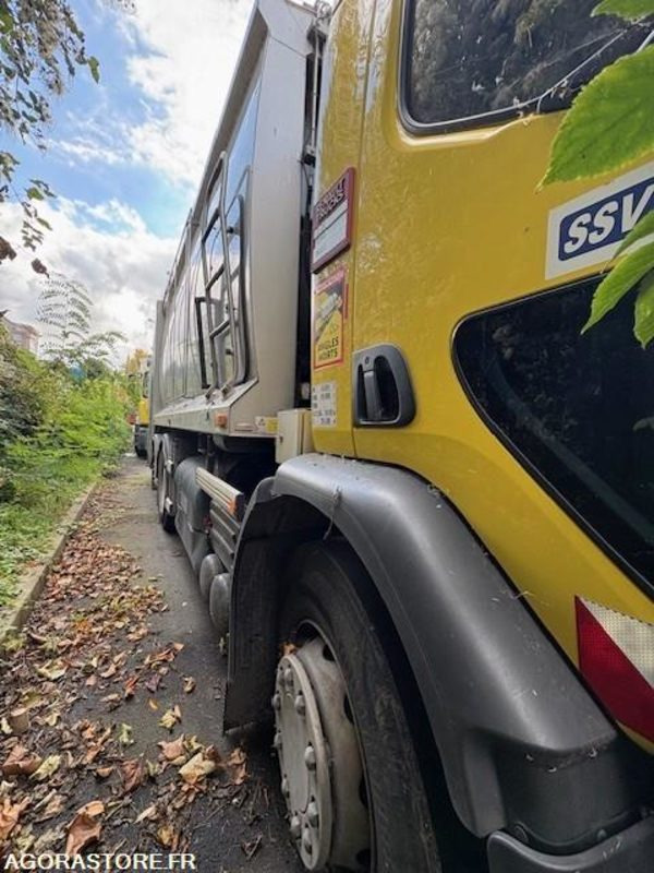 BOM 26 Tonnes GNV - RENAULT D-WIDE - 2016 - - Camión de basura: foto 3 BOM 26 Tonnes GNV - RENAULT D-WIDE - 2016 - - Camión de basura: foto 3