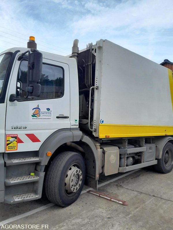 BOM MERCEDES AXOR 267385 kms 2009 - Camión de basura: foto 4 BOM MERCEDES AXOR 267385 kms 2009 - Camión de basura: foto 4