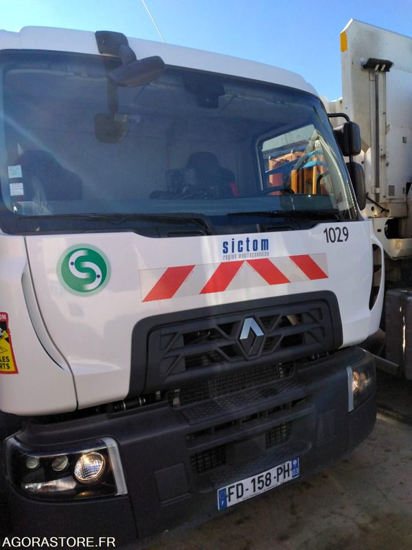 CAMION - BOM - RENAULT - D26 WIDE - 143 536KM - Camión de basura: foto 2 CAMION - BOM - RENAULT - D26 WIDE - 143 536KM - Camión de basura: foto 2