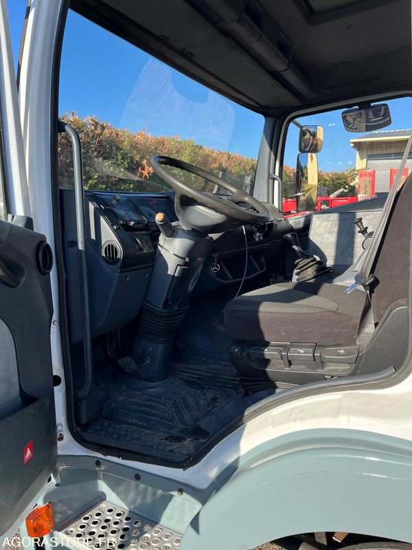 CAMION PLATEAU MERCEDES 15T - 2000 - Camión caja abierta, Camión grúa: foto 4 CAMION PLATEAU MERCEDES 15T - 2000 - Camión caja abierta, Camión grúa: foto 4