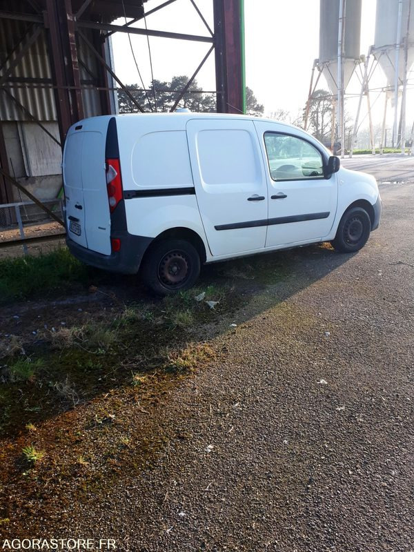 CAMIONETTE -RENAULT -KANGOO -2009 - 332 000KM - Furgoneta pequeña: foto 1 CAMIONETTE -RENAULT -KANGOO -2009 - 332 000KM - Furgoneta pequeña: foto 1