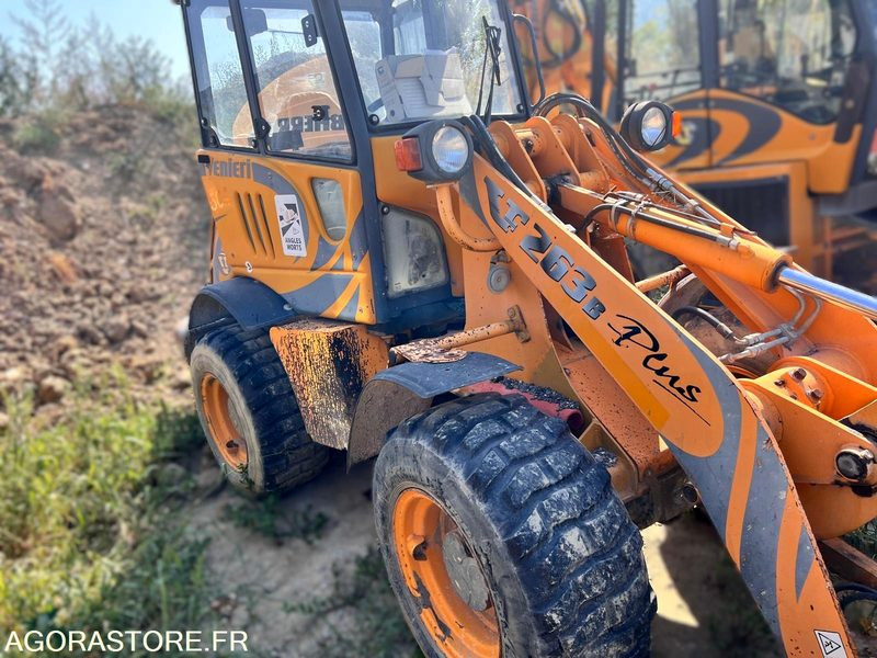 CHARGEUSE SUR PNEUS VENIERI 263B PLUS Année 2007 - 4860 heures - Cargadora: foto 5 CHARGEUSE SUR PNEUS VENIERI 263B PLUS Année 2007 - 4860 heures - Cargadora: foto 5