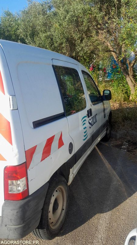 CITROEN BERLINGO BC058ZE // 2010 NON ROULANT - Furgoneta pequeña: foto 2 CITROEN BERLINGO BC058ZE // 2010 NON ROULANT - Furgoneta pequeña: foto 2