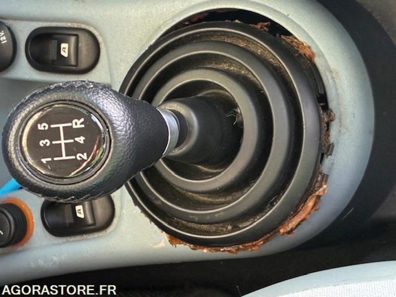 CITROEN C3 166000 kms 2004 - Coche: foto 2 CITROEN C3 166000 kms 2004 - Coche: foto 2