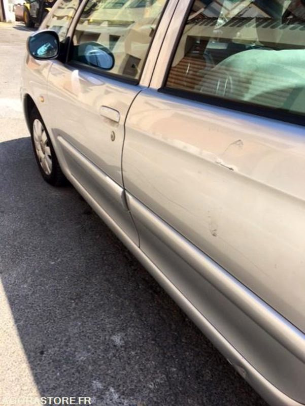 CITROEN XSARA PICASSO 2006 1.6 HDi 16V 90cv - Coche: foto 5 CITROEN XSARA PICASSO 2006 1.6 HDi 16V 90cv - Coche: foto 5
