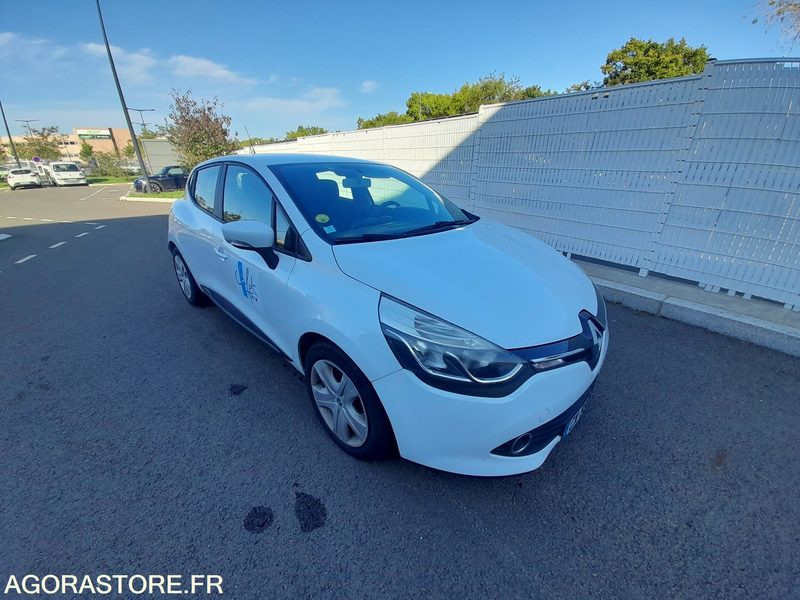 CLIO - Coche: foto 1 CLIO - Coche: foto 1