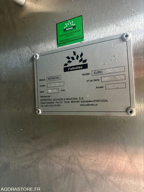 CONTAINER AVEC CUVE DE 40 000L & SYSTEME DE DISTRIBUTION CARBURANT - 2015 - Herramienta/ Equipo: foto 4 CONTAINER AVEC CUVE DE 40 000L & SYSTEME DE DISTRIBUTION CARBURANT - 2015 - Herramienta/ Equipo: foto 4