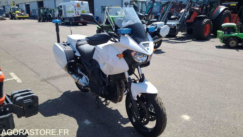 CV 384 MQ - YAMAHA TDM900 - 2013 - 69532KM - Motocicleta: foto 1 CV 384 MQ - YAMAHA TDM900 - 2013 - 69532KM - Motocicleta: foto 1