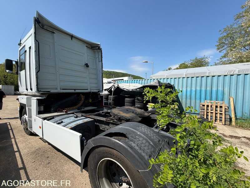 Renault DXI 480 - Cabeza tractora: foto 4 Renault DXI 480 - Cabeza tractora: foto 4