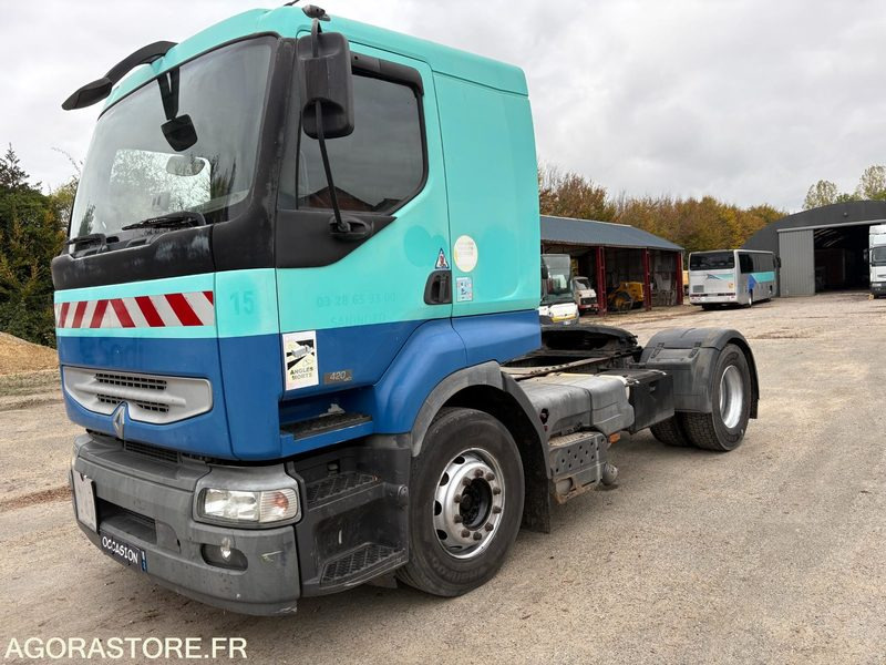 TRACTEUR RENAULT 420 DCI - Cabeza tractora: foto 4 TRACTEUR RENAULT 420 DCI - Cabeza tractora: foto 4
