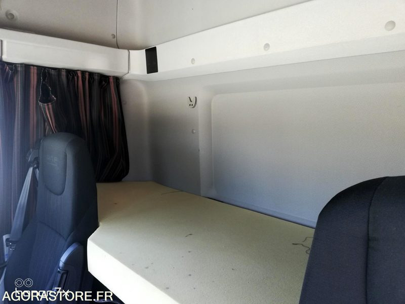 Tracteur DAF CF480 hydraulique - 2018 - 395350 kms (41481) - Cabeza tractora: foto 5 Tracteur DAF CF480 hydraulique - 2018 - 395350 kms (41481) - Cabeza tractora: foto 5
